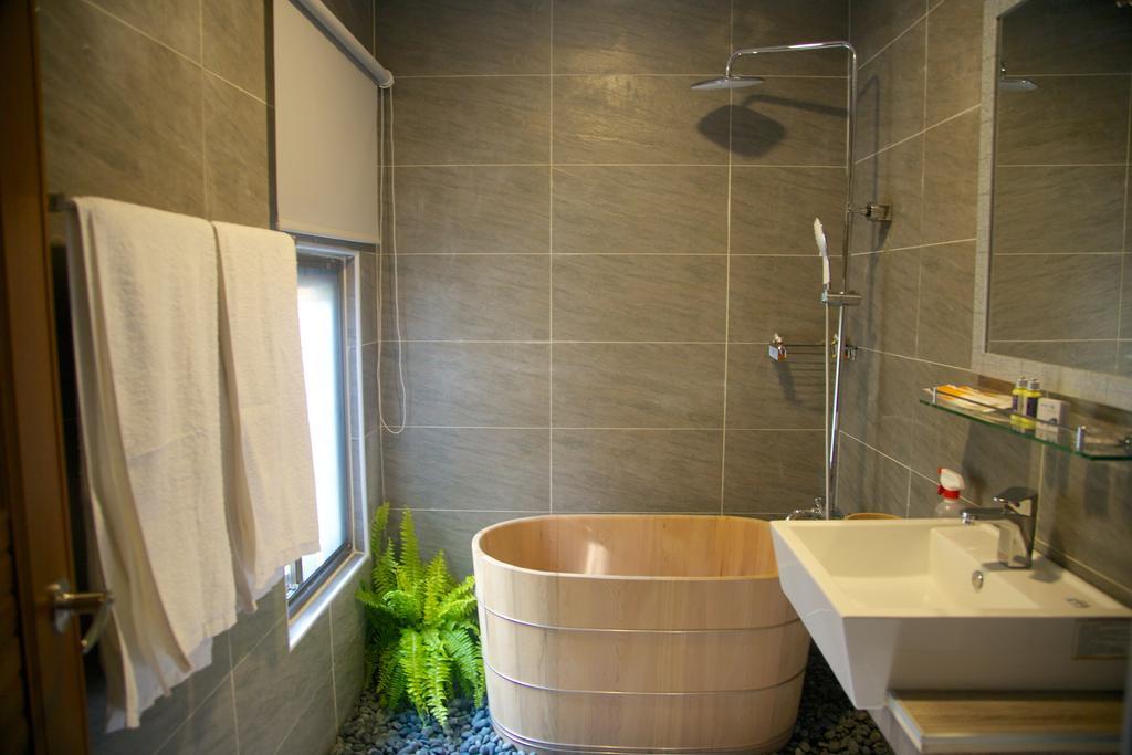 Cozy Cozy Hostel Tainan Exterior photo